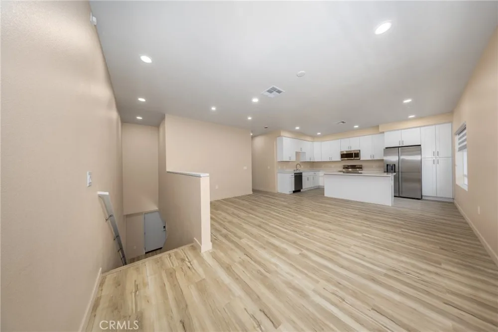 8185 Amerena Way Fontana, CA 92335