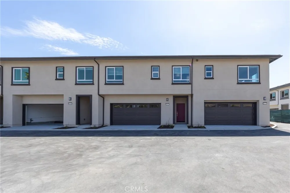 8185 Amerena Way Fontana, CA 92335