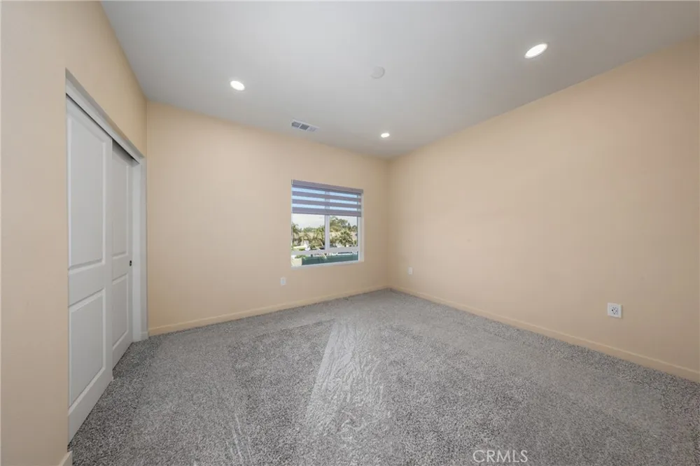 8185 Amerena Way Fontana, CA 92335