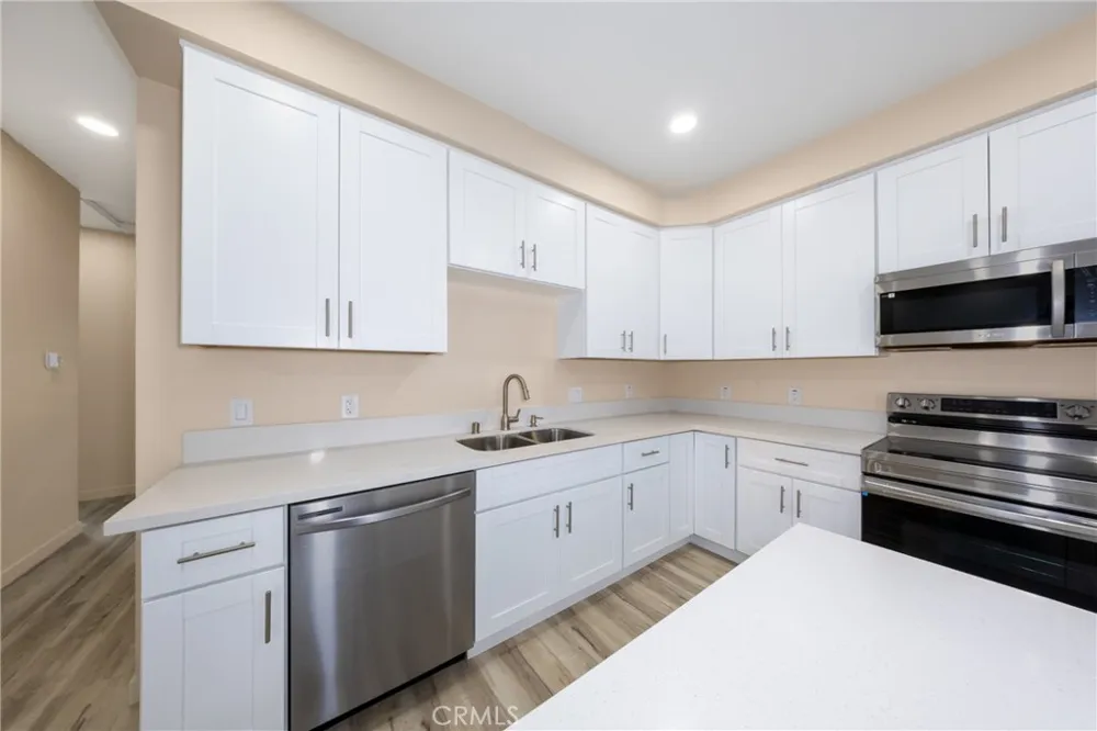 8185 Amerena Way Fontana, CA 92335