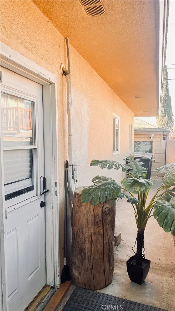 208 W 2nd Street #B Buttonwillow, CA 93206