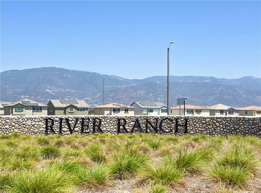 2484 Allegheny Road Rialto, CA 92377