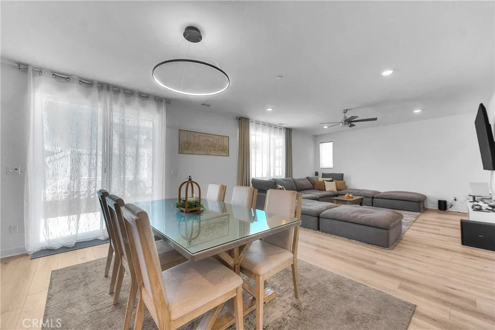 2484 Allegheny Road Rialto, CA 92377