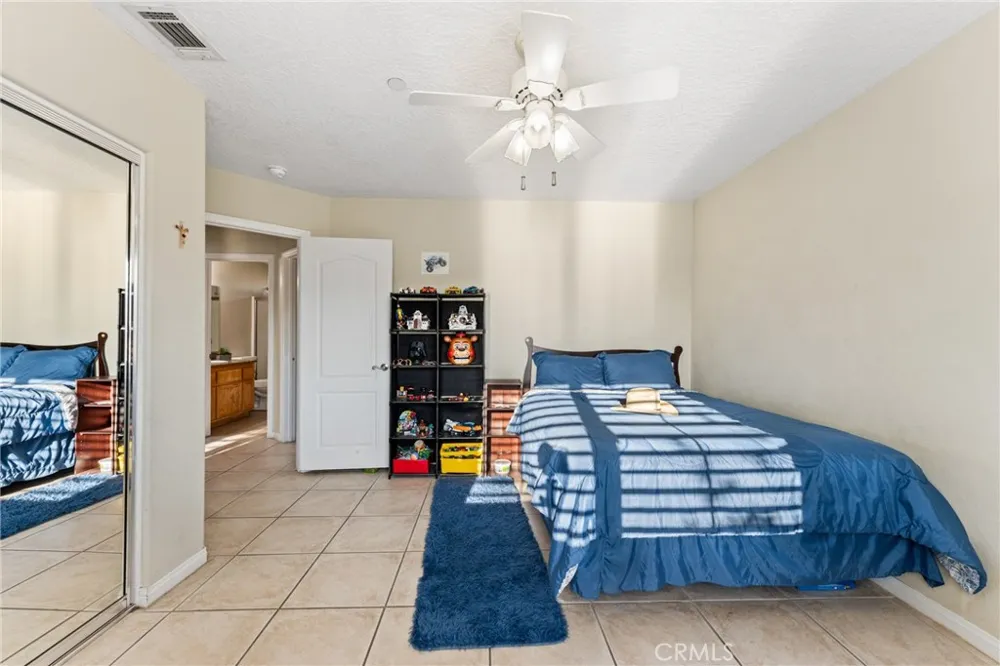 11815 Rosado Road Pinon Hills, CA 92372