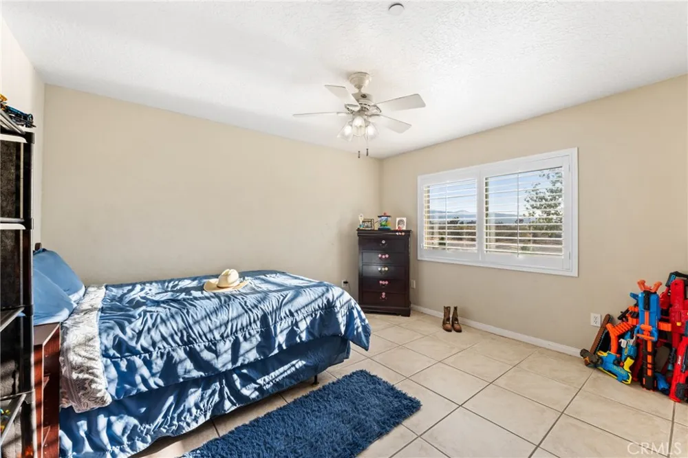 11815 Rosado Road Pinon Hills, CA 92372