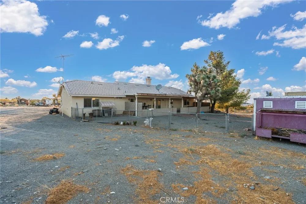 11815 Rosado Road Pinon Hills, CA 92372