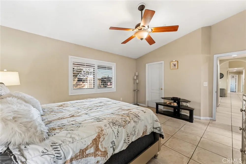 11815 Rosado Road Pinon Hills, CA 92372