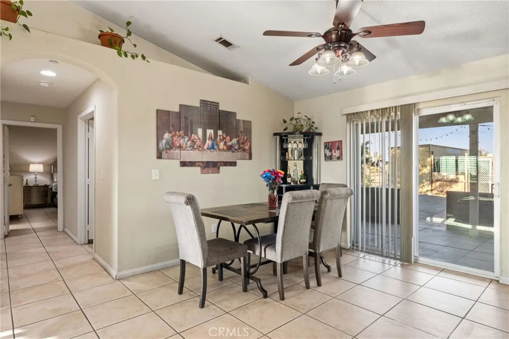 11815 Rosado Road Pinon Hills, CA 92372