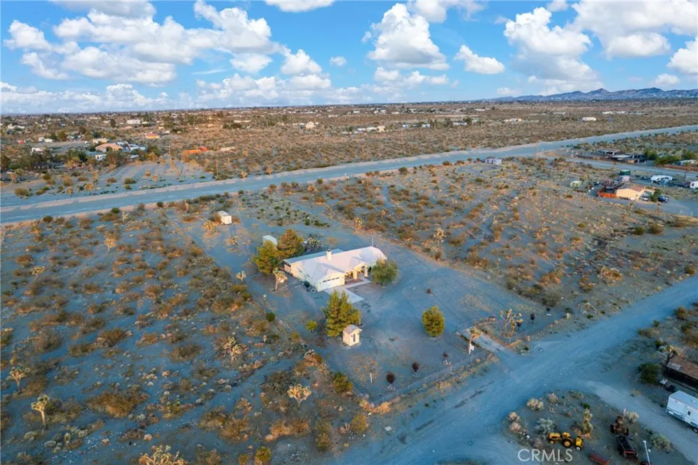 11815 Rosado Road Pinon Hills, CA 92372