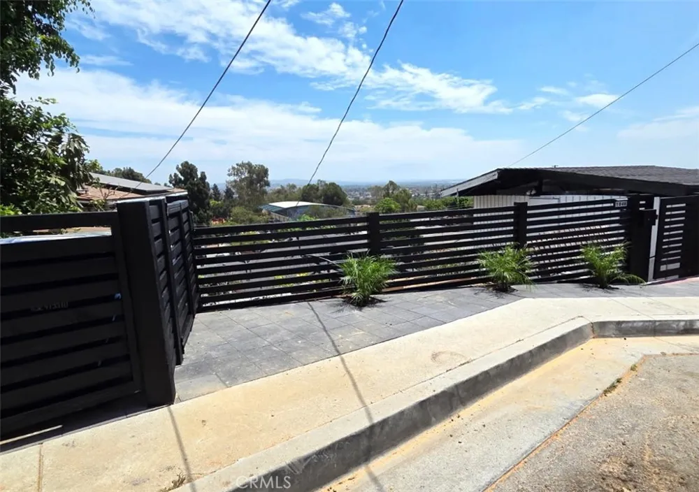 1046 Bonnie Beach City Terrace, CA 90063