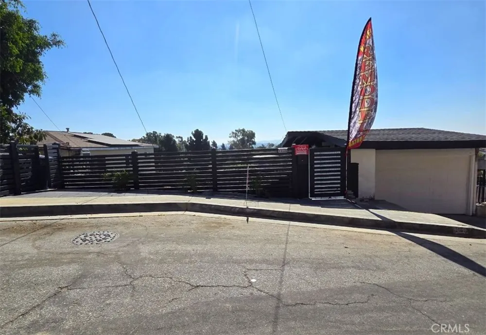 1046 Bonnie Beach City Terrace, CA 90063