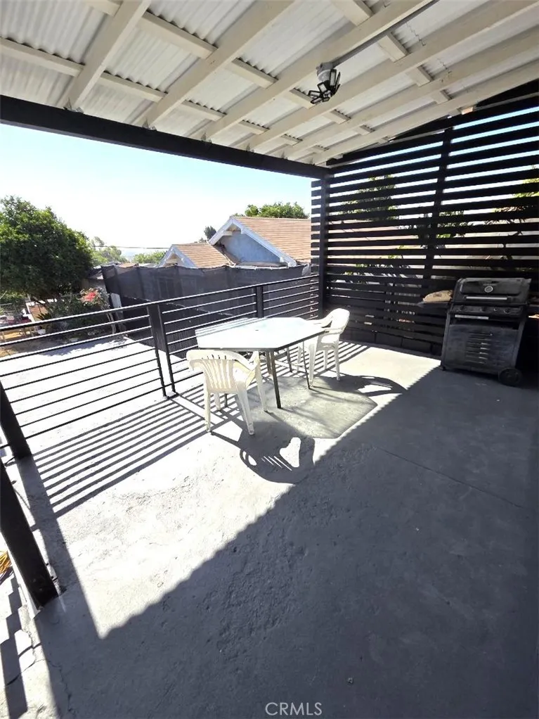 1046 Bonnie Beach City Terrace, CA 90063