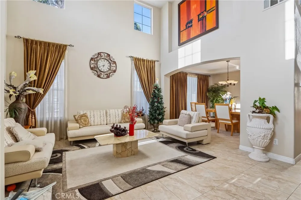 7885 RETRIEVER STREET Eastvale, CA 92880