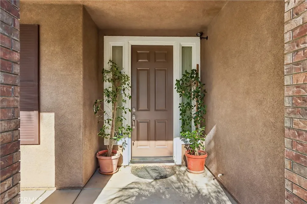 7885 RETRIEVER STREET Eastvale, CA 92880