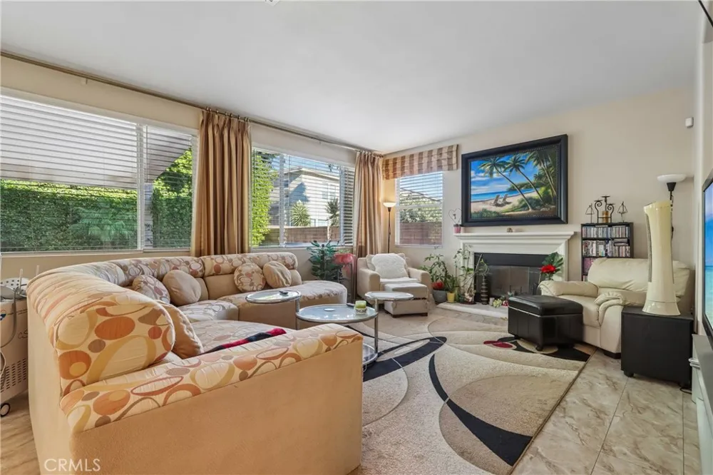 7885 RETRIEVER STREET Eastvale, CA 92880