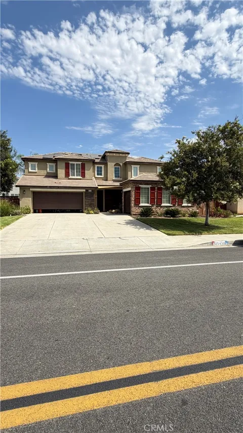 25432 Delphinium Ave