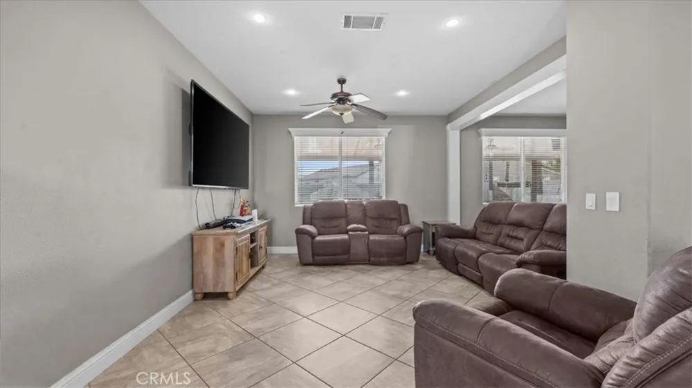 358 Pamela Court Hemet, CA 92544