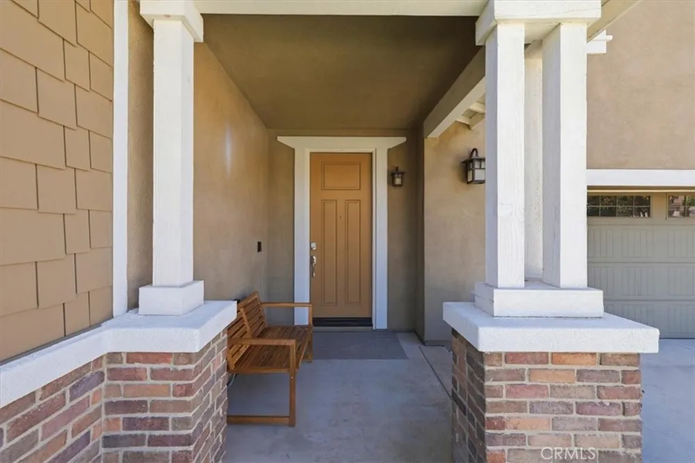 5370 Blue Ridge Way Fontana, CA 92336