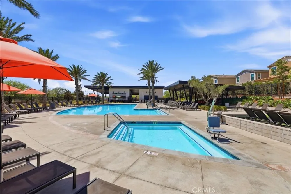 5370 Blue Ridge Way Fontana, CA 92336