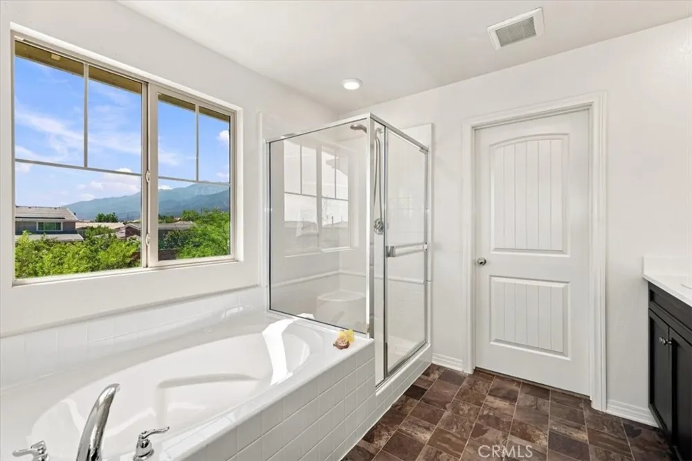 5370 Blue Ridge Way Fontana, CA 92336