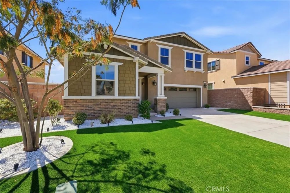5370 Blue Ridge Way Fontana, CA 92336