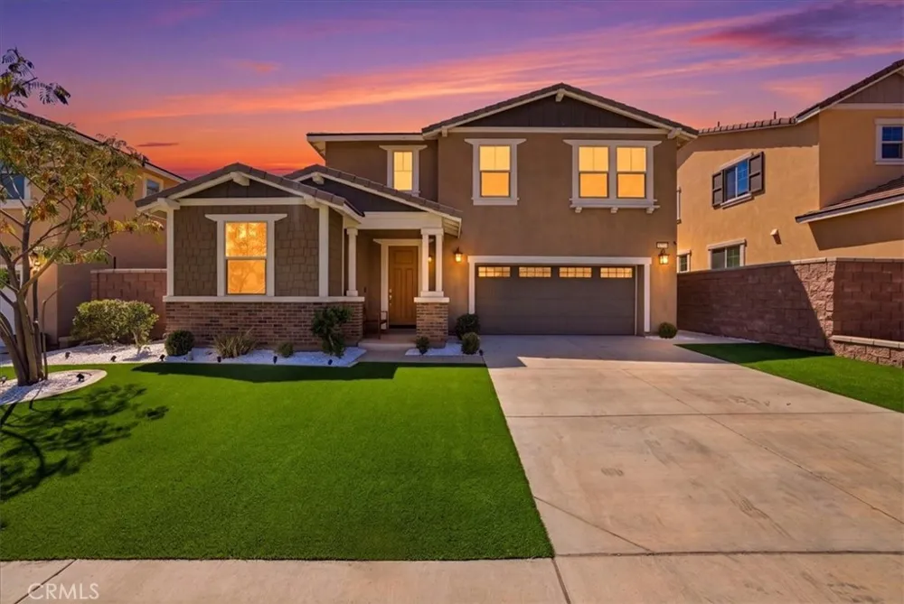 5370 Blue Ridge Way Fontana, CA 92336