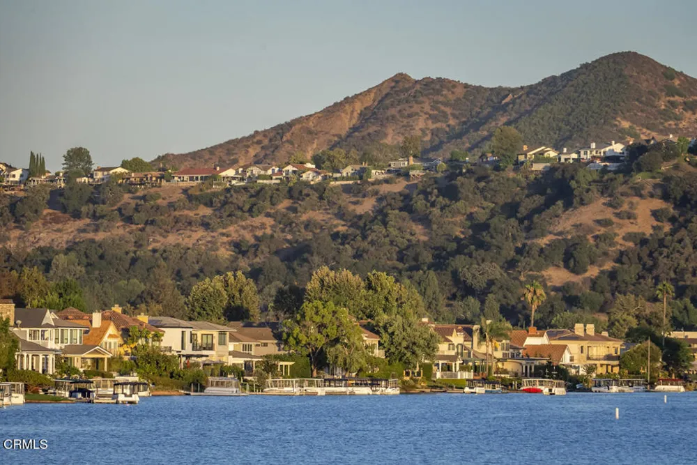 2150 Wimbledon Circle Westlake Village, CA 91361