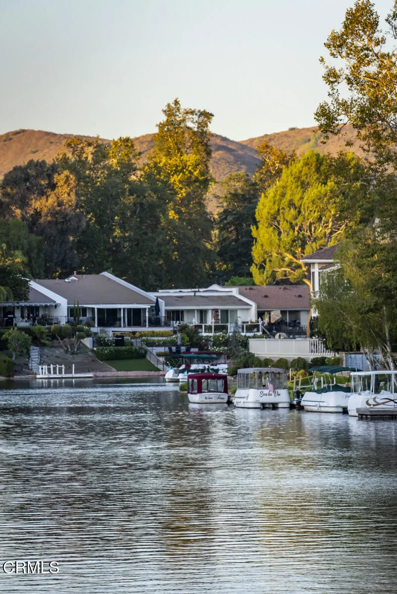 2150 Wimbledon Circle Westlake Village, CA 91361