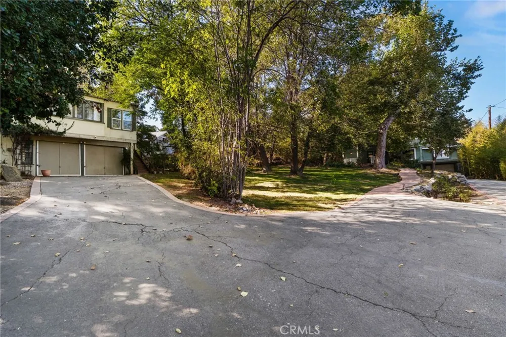 2470 Euclid Upland, CA 91784