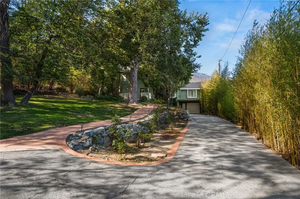2470 Euclid Upland, CA 91784