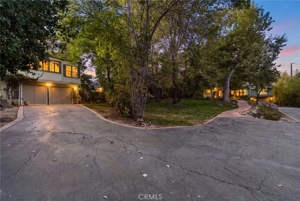 2470 Euclid Upland, CA 91784