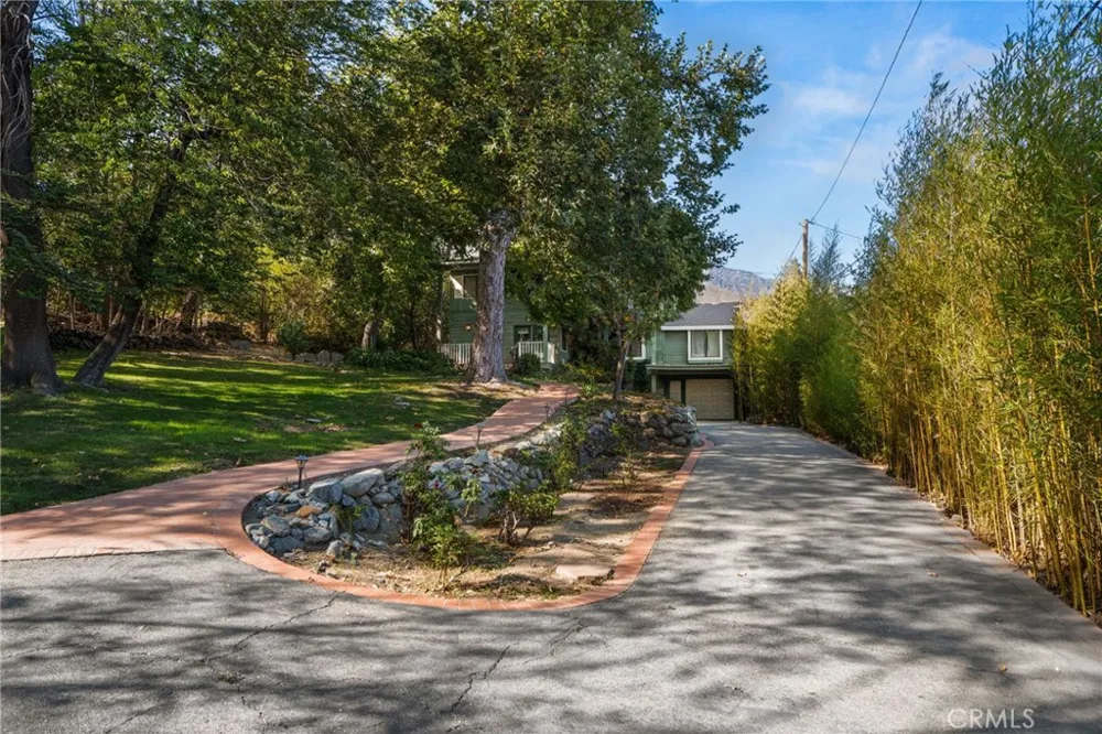 2470 Euclid Upland, CA 91784
