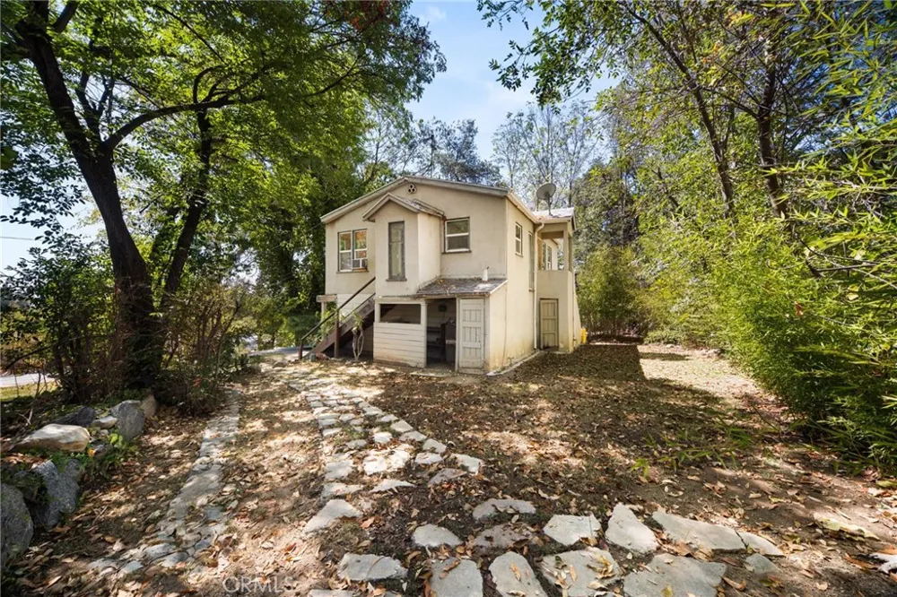 2470 Euclid Upland, CA 91784
