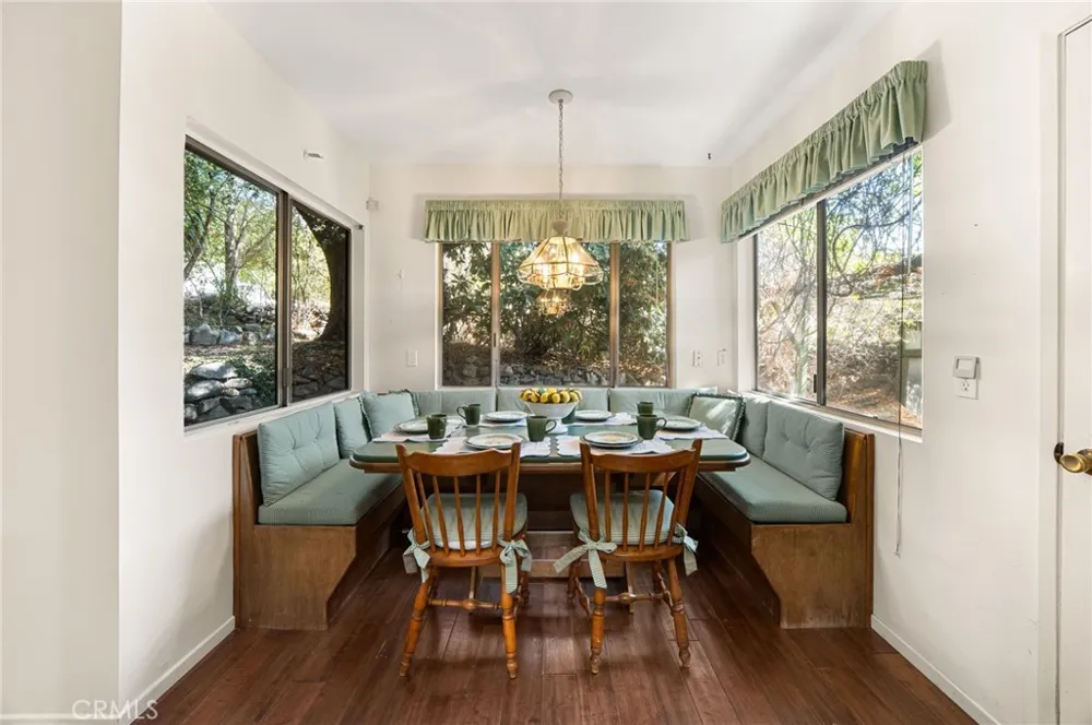 2470 Euclid Upland, CA 91784
