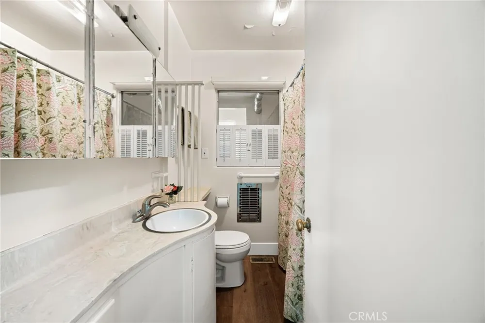 2470 Euclid Upland, CA 91784