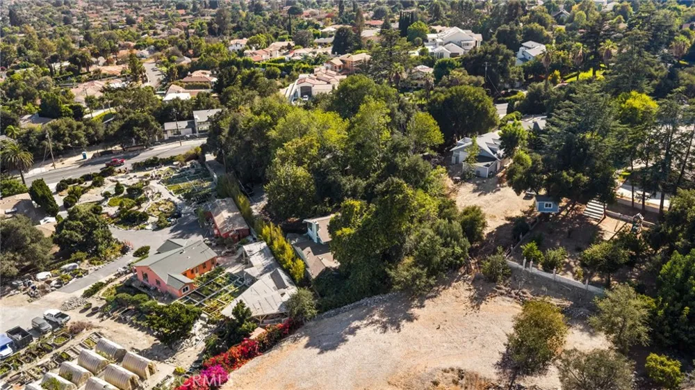 2470 Euclid Upland, CA 91784