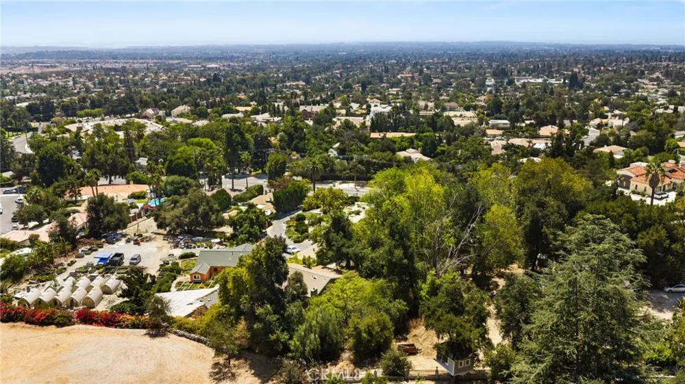 2470 Euclid Upland, CA 91784