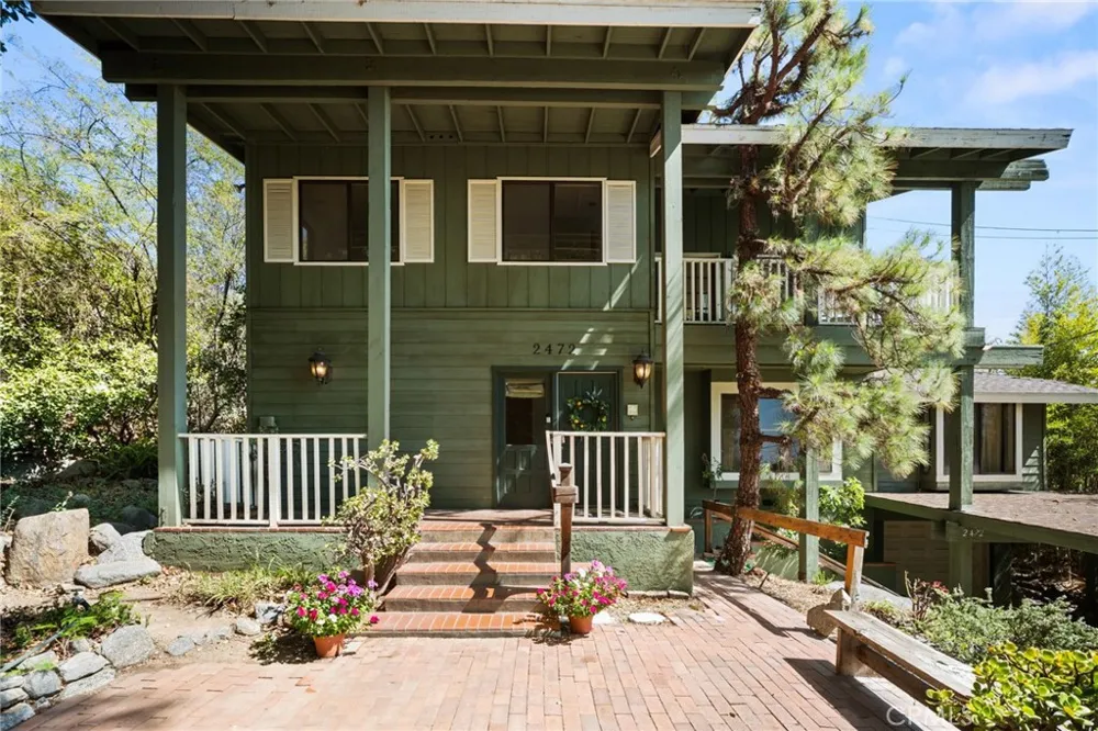2470 Euclid Upland, CA 91784