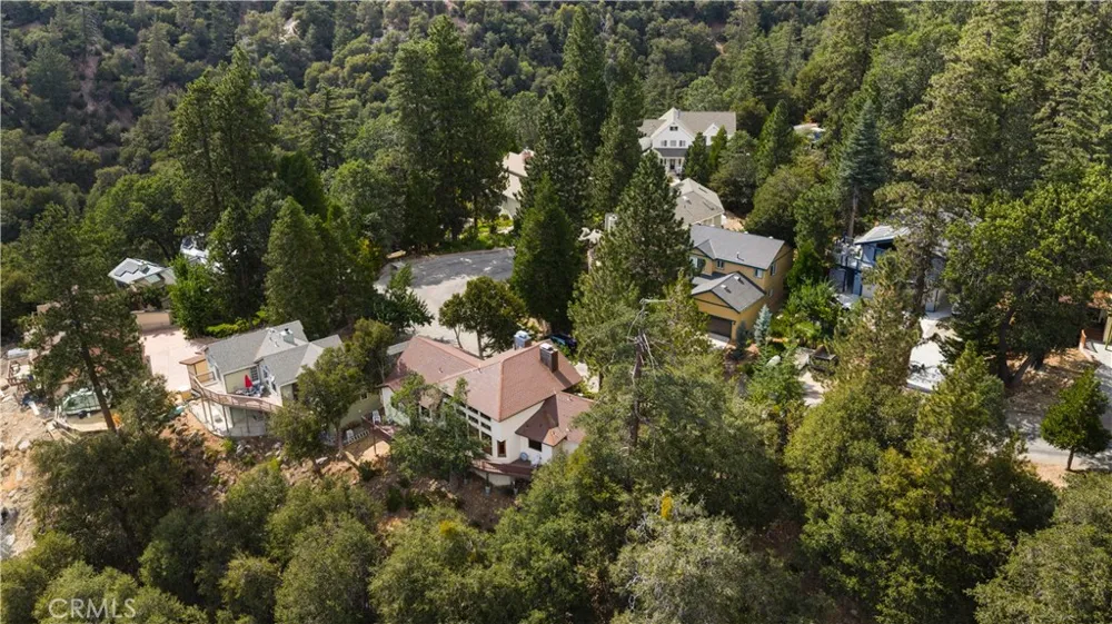 6381 Sugar Pines Angelus Oaks, CA 92305