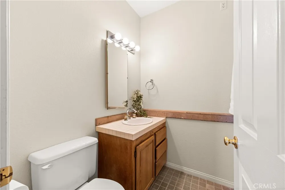 6381 Sugar Pines Angelus Oaks, CA 92305