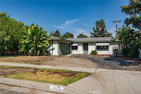 412 S Vecino Avenue