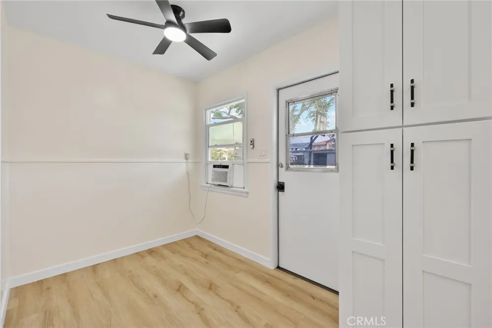 18232 Miller Fontana, CA 92336