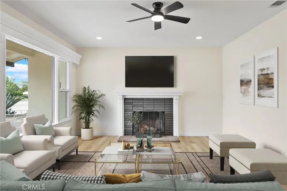 18232 Miller Fontana, CA 92336