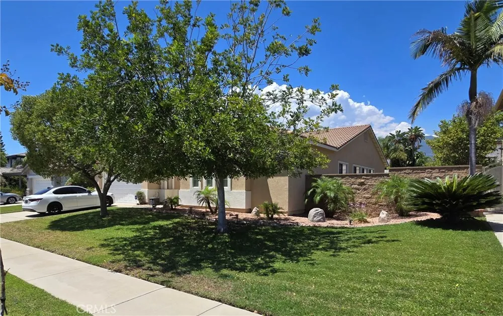 13356 Redwood Drive Rancho Cucamonga, CA 91739