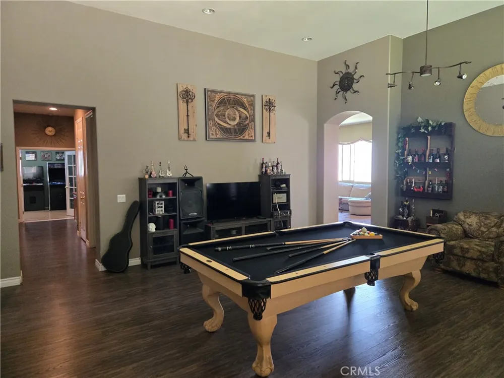 13356 Redwood Drive Rancho Cucamonga, CA 91739