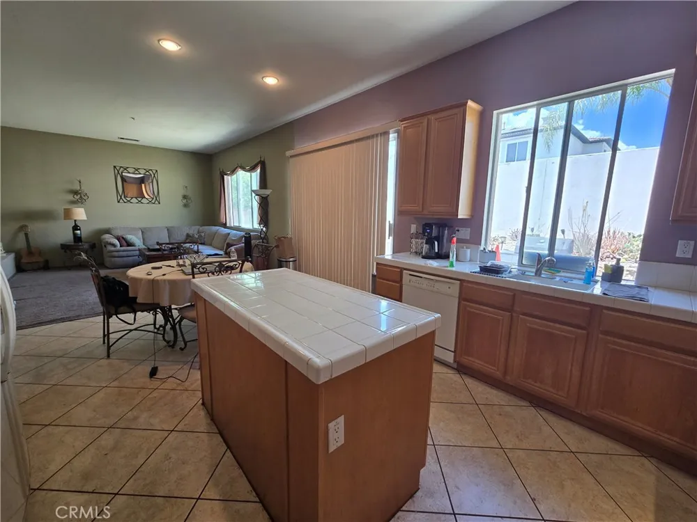 13356 Redwood Drive Rancho Cucamonga, CA 91739