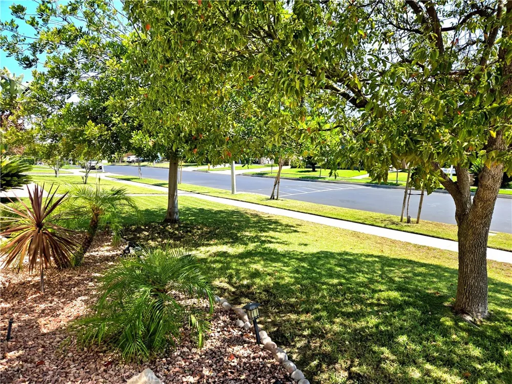 13356 Redwood Drive Rancho Cucamonga, CA 91739