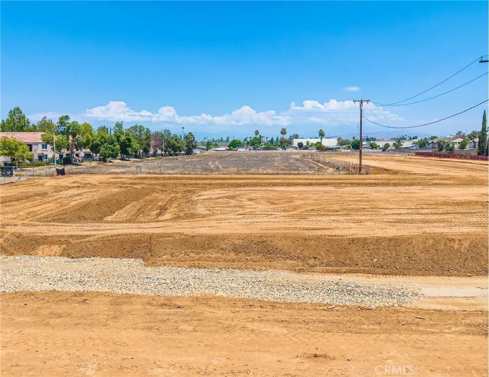 3907 Polk Street Riverside, CA 92505