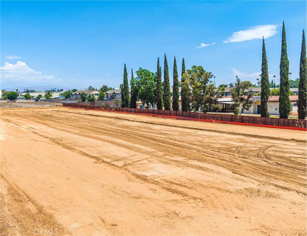 3907 Polk Street Riverside, CA 92505
