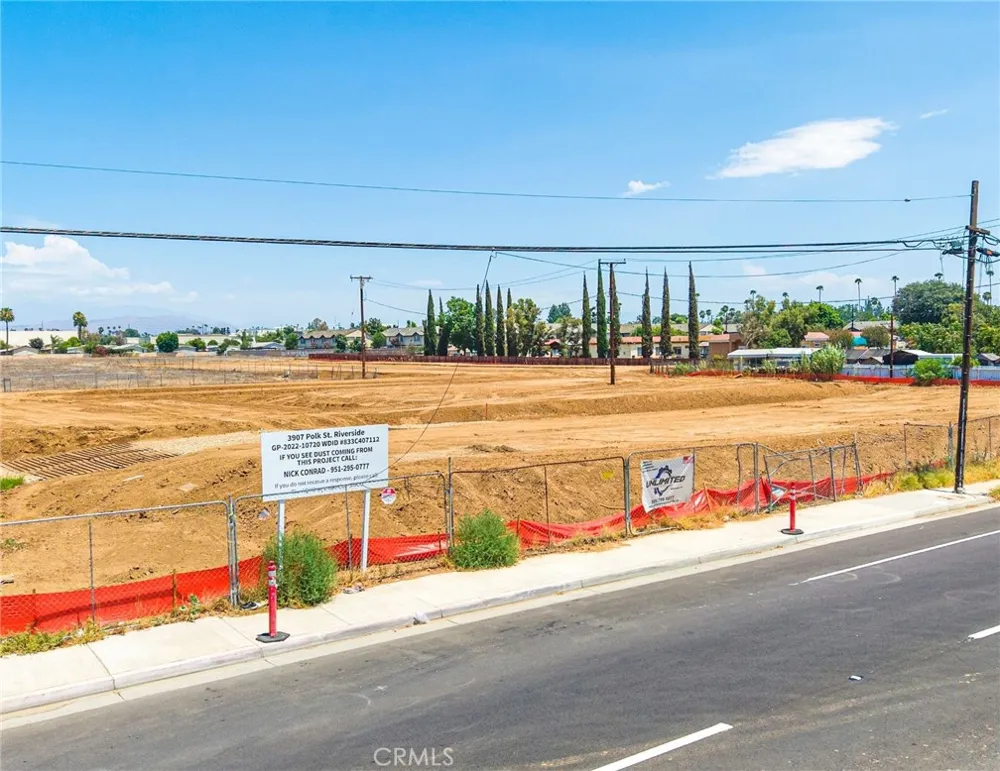 3907 Polk Street Riverside, CA 92505